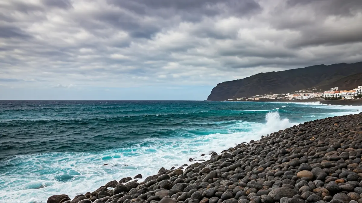 Generic image of strong waves and wind on the Canary coast.