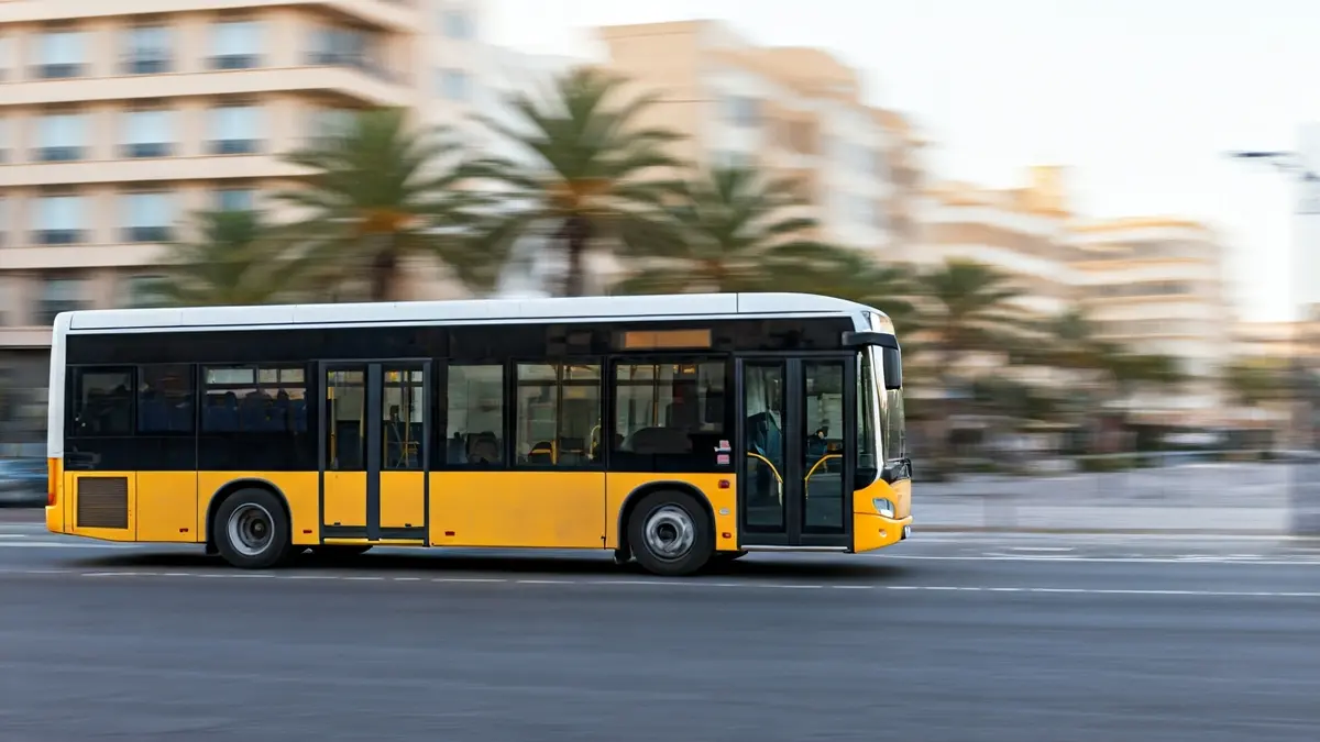 Imagen genérica de un autobús urbano en Las Palmas de Gran Canaria.