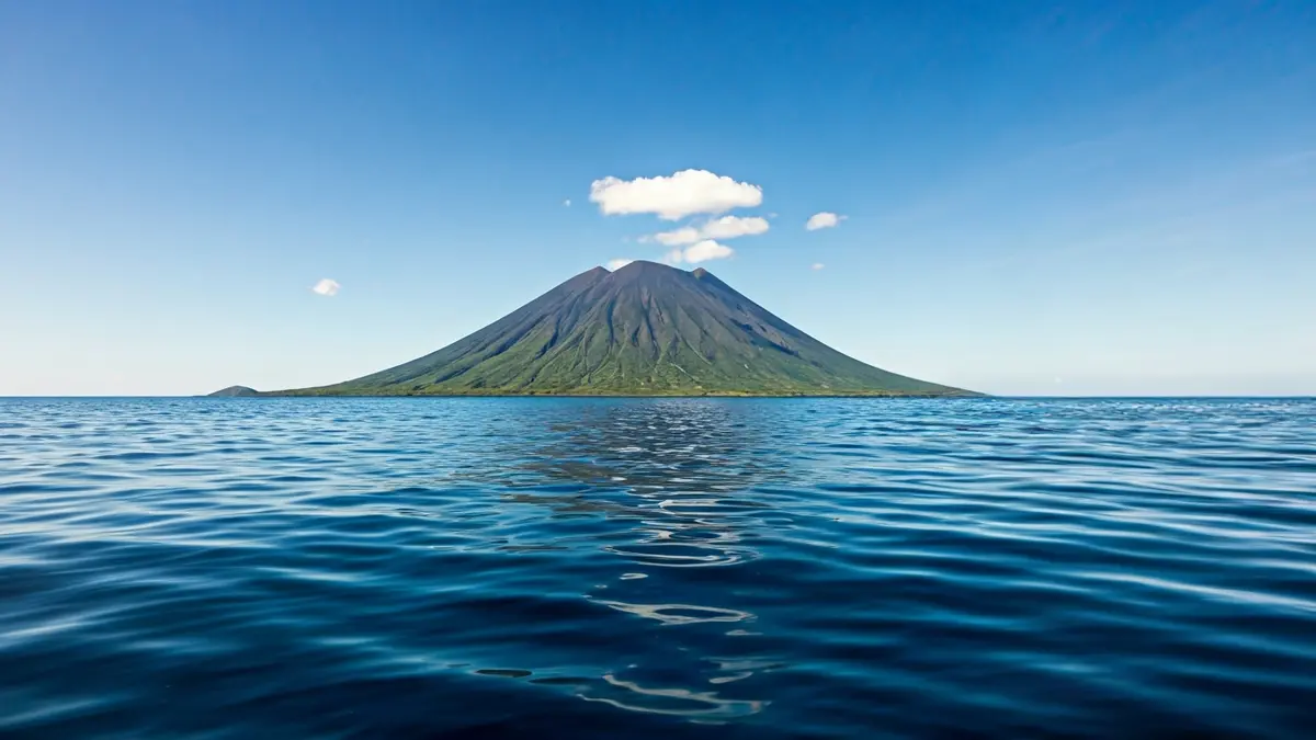 Image of an underwater volcano on the seabed between Tenerife and Gran Canaria.
