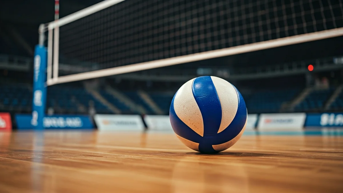 Imagen genérica de un balón de voleibol en una cancha.