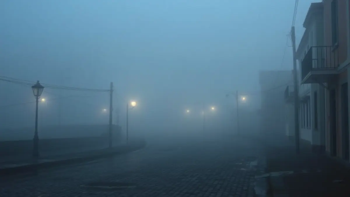 Generic image of a street with fog in a Canary Islands town.