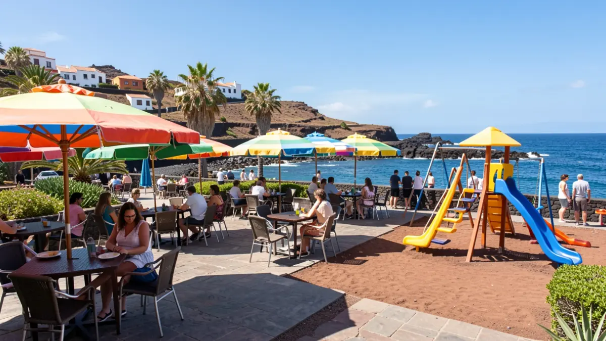 New public terrace in Arrecife's Parque Temático, Lanzarote, overlooking the sea and children's play areas.