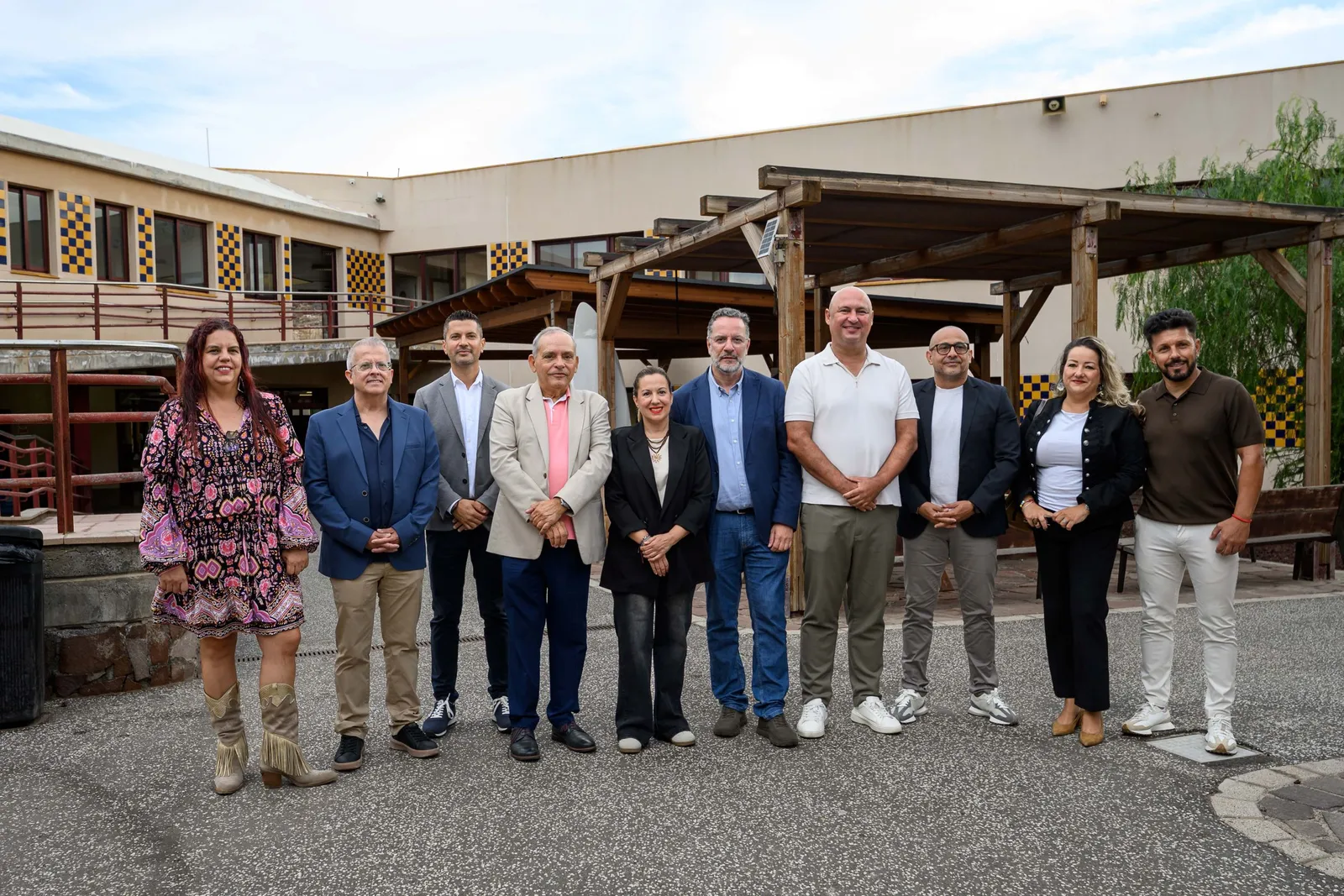 Canarias y Cabildo de Tenerife avanzan en la adaptación climática de colegios