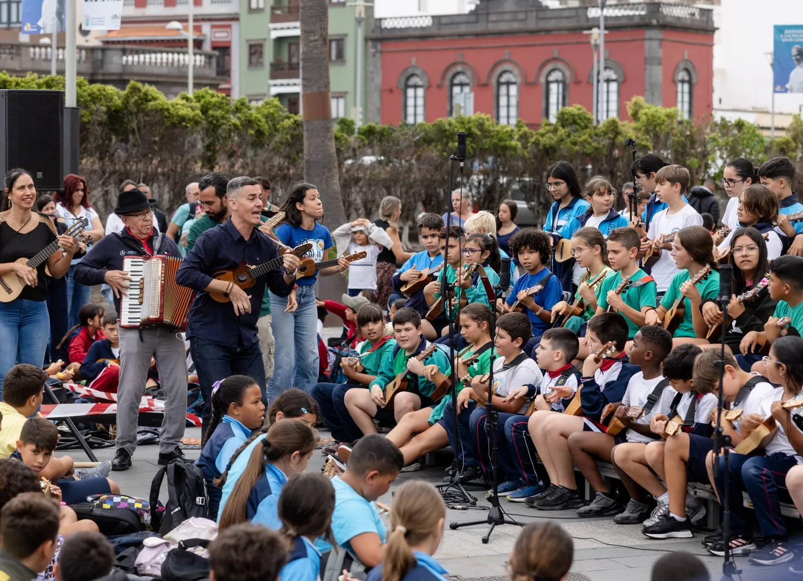 El proyecto 'Un timple en mi cole' se expande a 22 nuevos centros educativos en Canarias