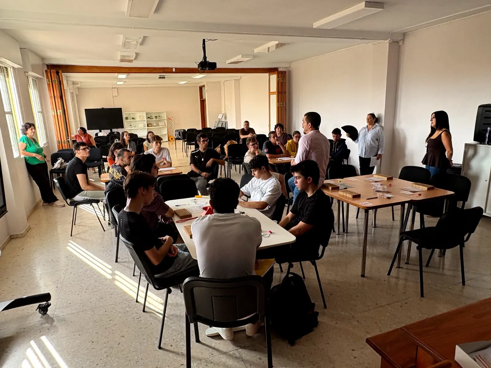 Gobierno de Canarias impulsa talleres contra la soledad no deseada en jóvenes