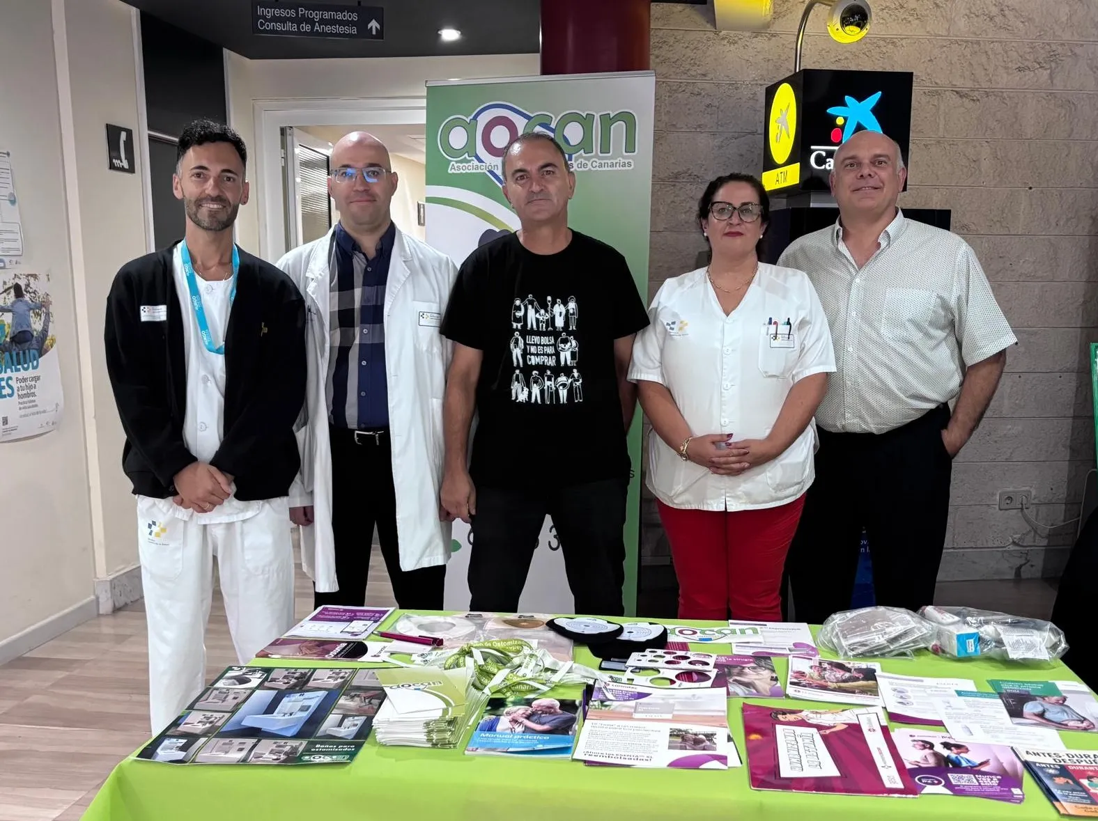 Mesa de sensibilización en el Hospital Universitario de La Palma para pacientes ostomizados
