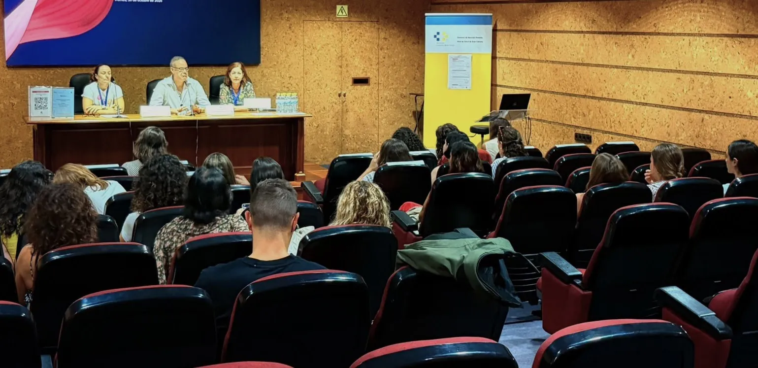 Matronas de Gran Canaria intercambian experiencias para mejorar la atención a la mujer