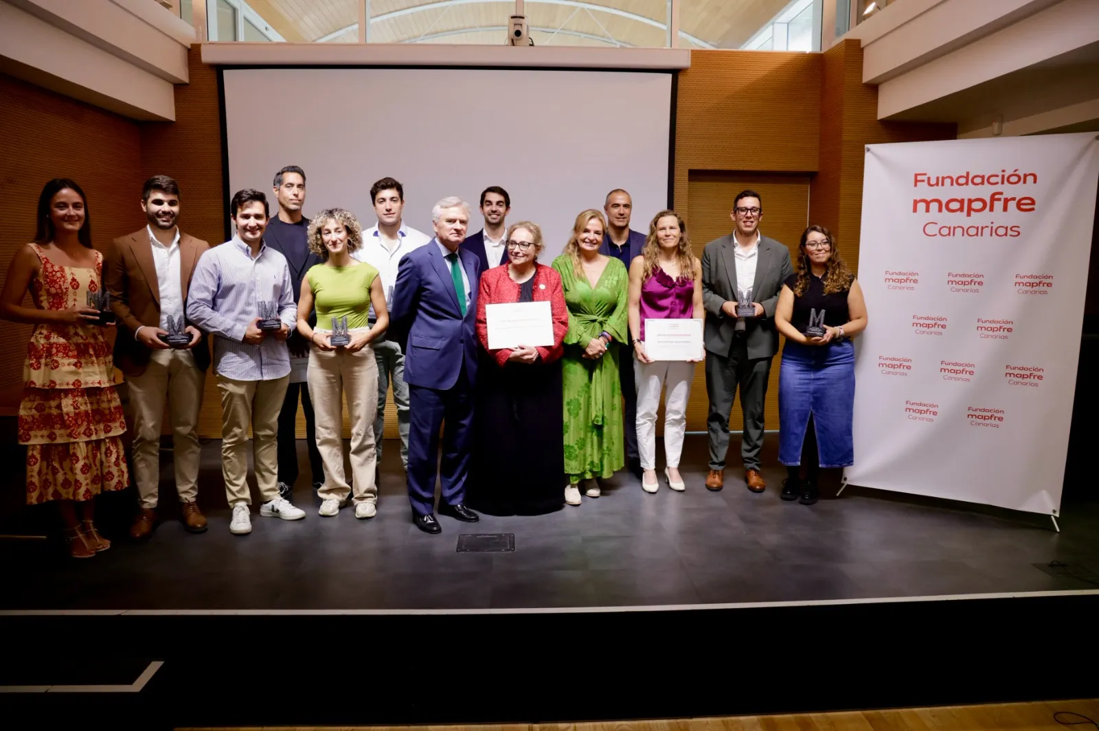 Nueve profesionales del SCS, premiados por la Fundación Mapfre Canarias